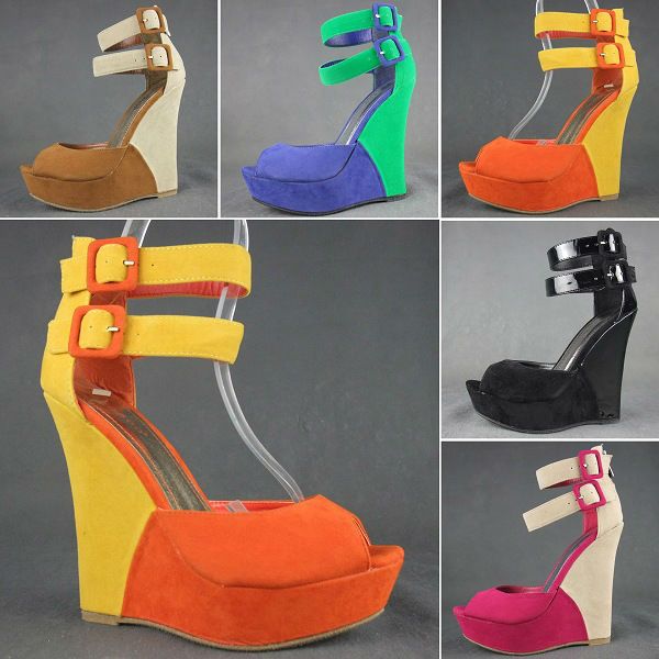 Sandália Wedge Multicolor